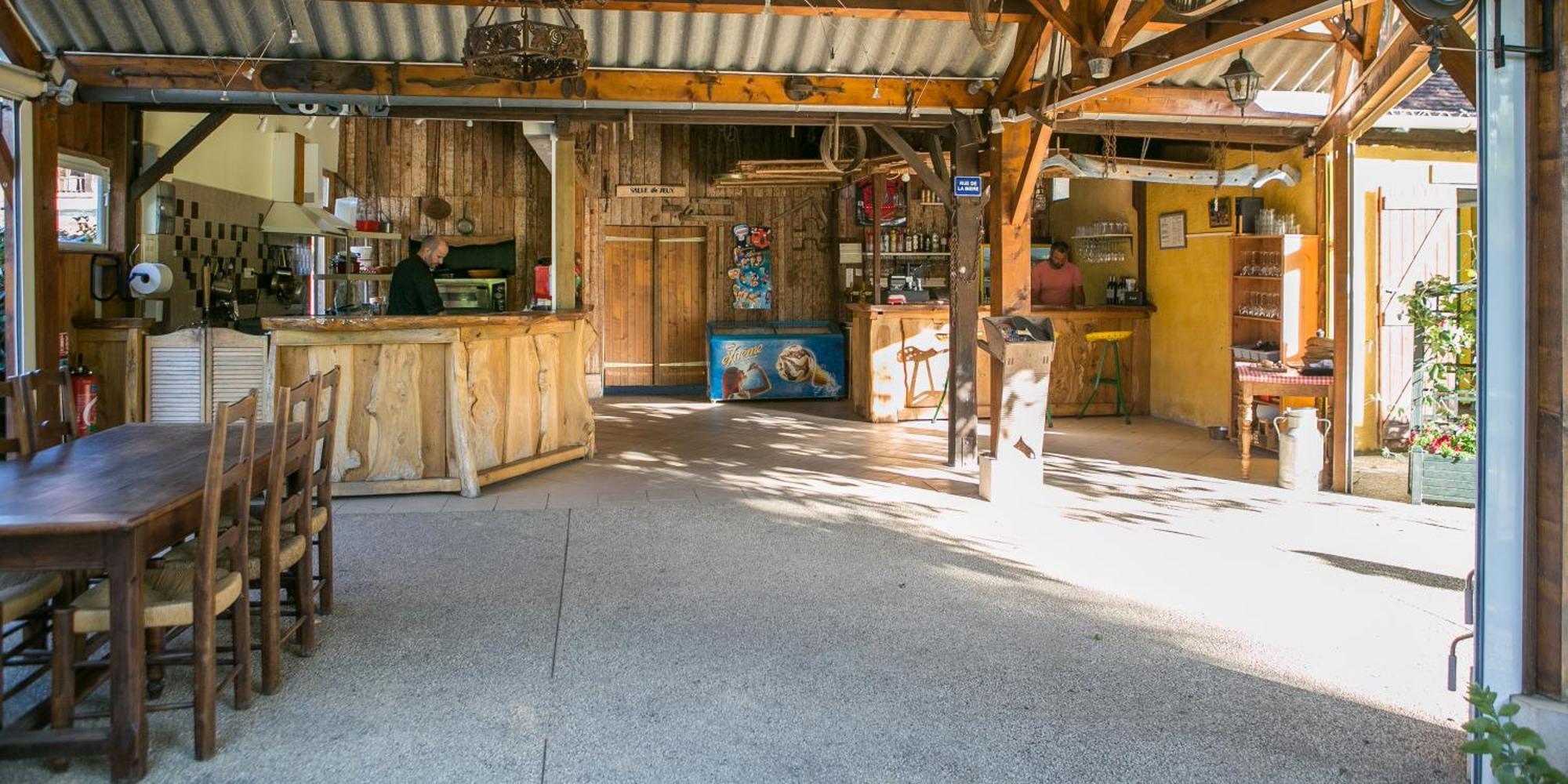 Camping La Ferme De Perdigat Limeuil Exteriér fotografie
