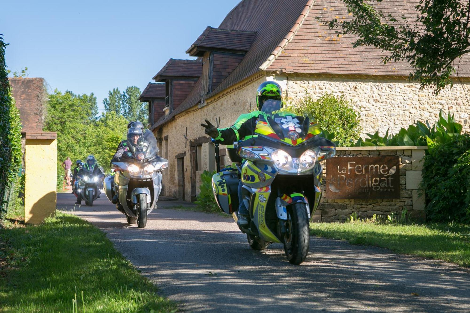 Camping La Ferme De Perdigat Limeuil Exteriér fotografie