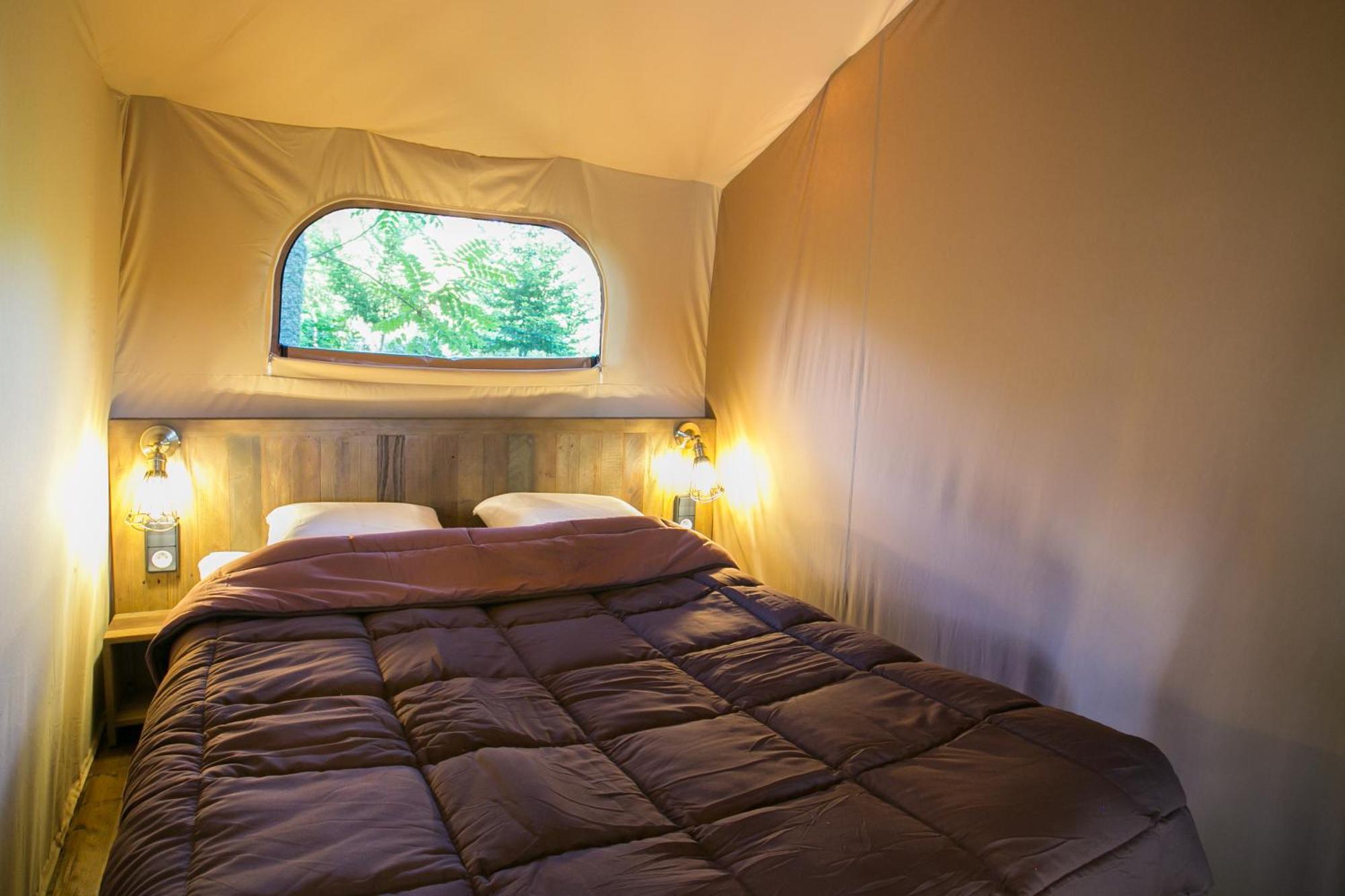 Camping La Ferme De Perdigat Limeuil Exteriér fotografie